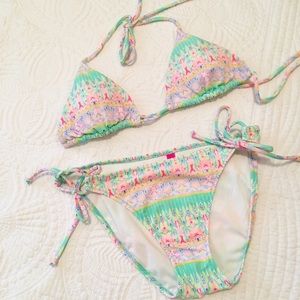 Victoria’s Secret String Bikini